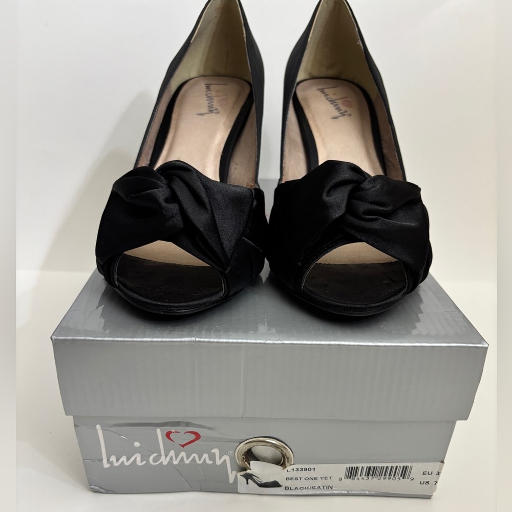 Luichiny Black Satin Open Toe With Bow Kitten Heel Pumps size 7